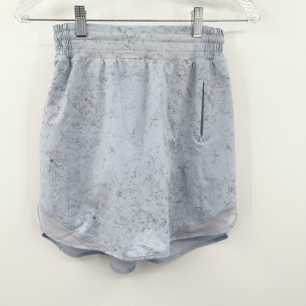 Lululemon Hotty Hot High-Rise‎ Skirt Gravel Dust Pastel Blue Size 4